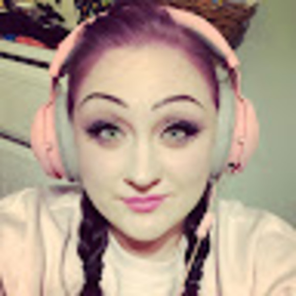 emmalyonwilcox